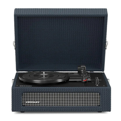Crosley Voyager Bluetooth Portable Turntable - Navy V398-CRIW8017B-NY4