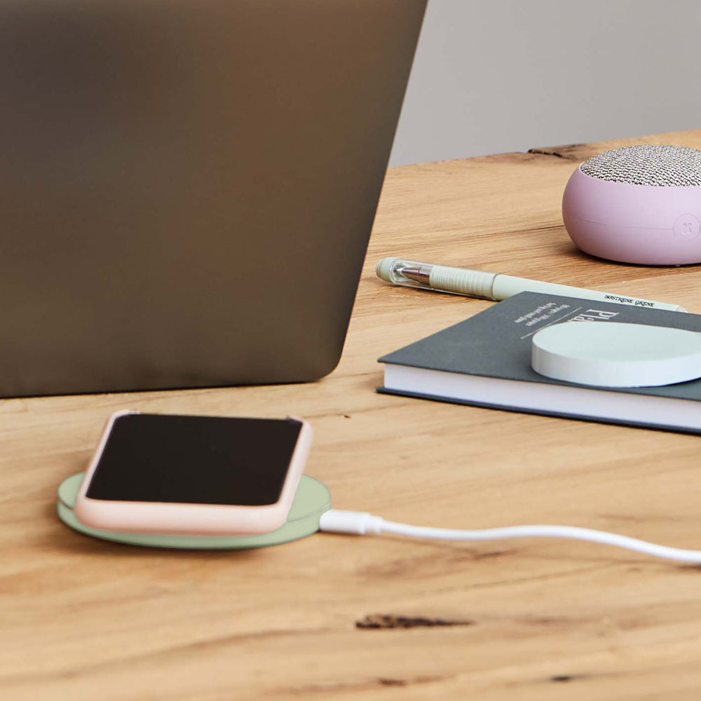 Kreafunk Wicharge 2 Wireless Qi Charger 15W - Dusty Olive V398-KFKE28