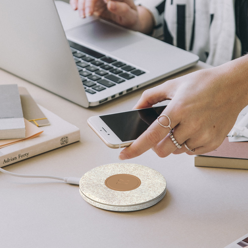 Kreafunk Wicharge 2 Wireless Qi Charger 15W - Wheat V398-KFKE29