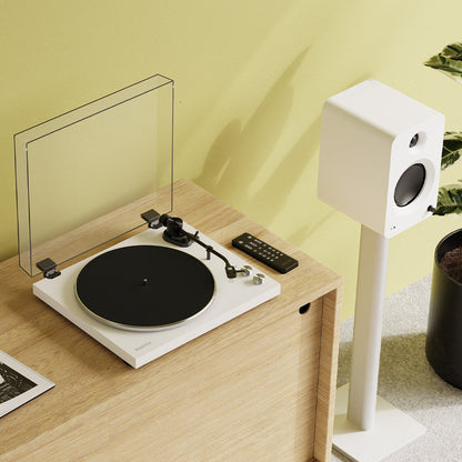 Kanto OBI3 Turntable - Matte White with Kanto ORA 100W Powered Speakers - White Bundle V398-KO-OBI3VMW-B