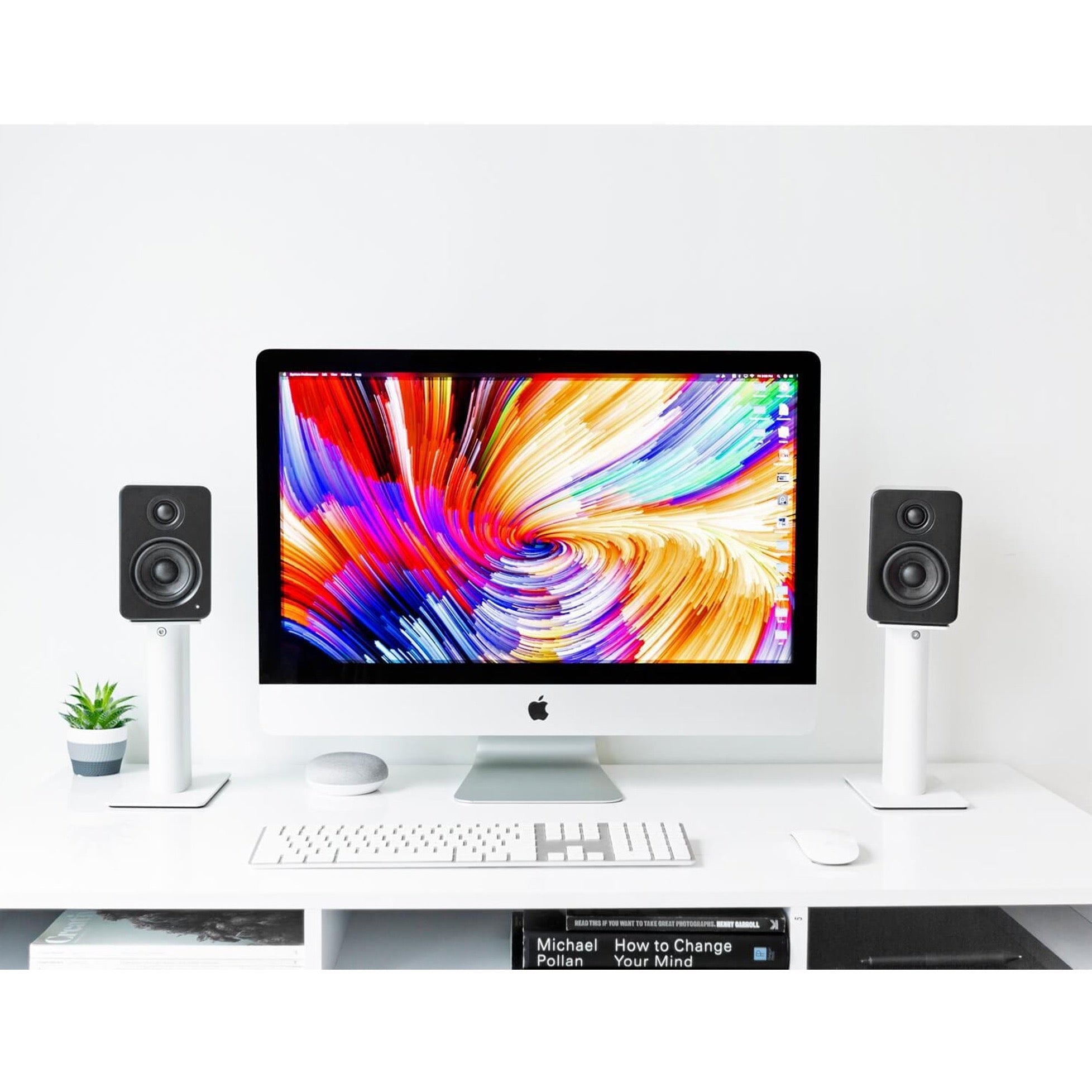 Kanto SP9W 9" Tall Universal Desktop Speaker Stand - Pair, White V398-KO-SP9W
