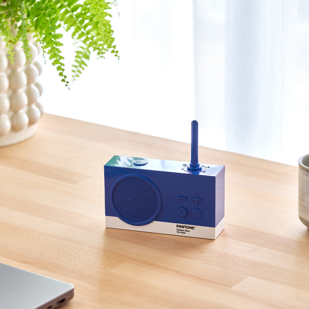 Lexon Thykho 3 Fm Radio & Bluetooth Speaker PANTONE - Classic Blue V398-LD-LA119PT-B