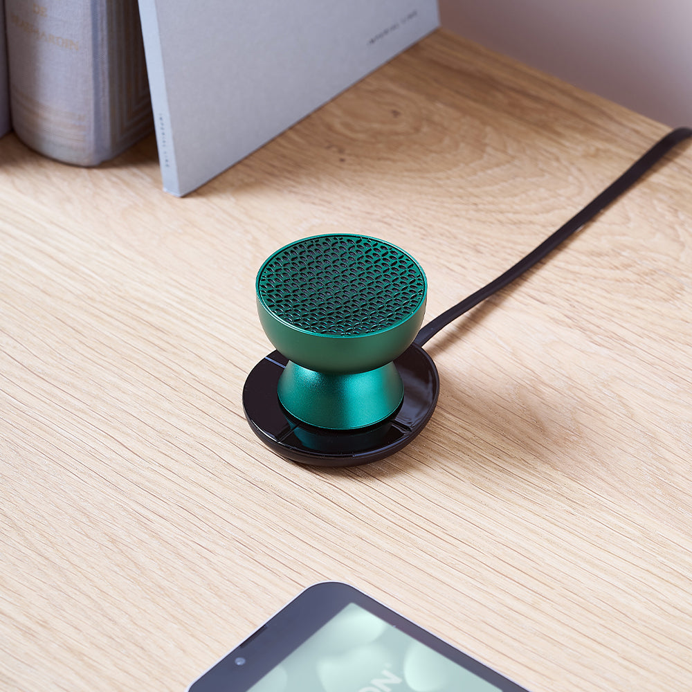 Lexon Tamo Infinitely Pairable Bluetooth Speaker - Green V398-LD-LA131DG1