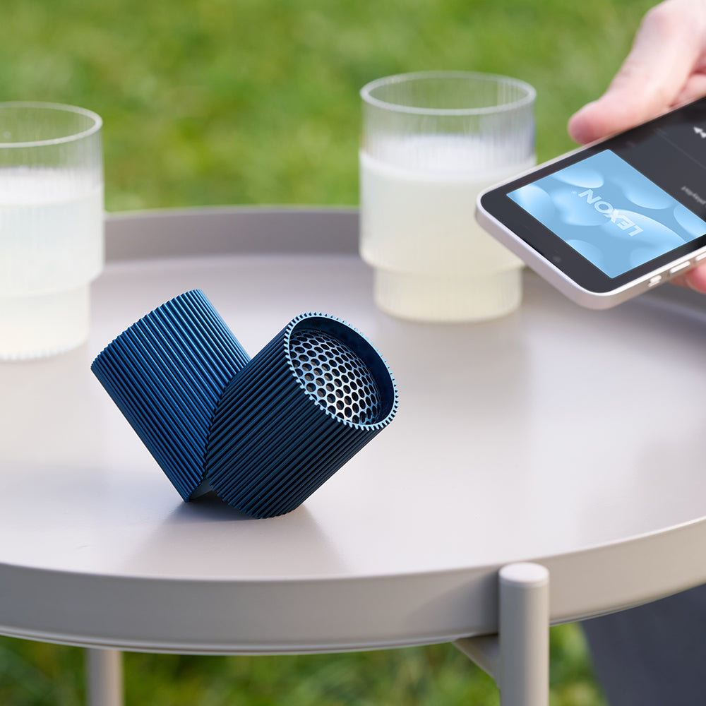 Lexon Ray Set Of Magnetic Bluetooth Speakers - Blue V398-LD-LA132OB3