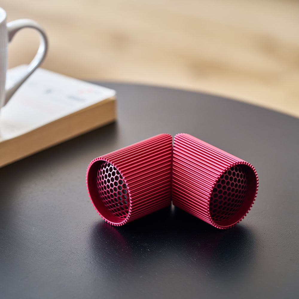 Lexon Ray Set Of Magnetic Bluetooth Speakers - Red V398-LD-LA132SR3