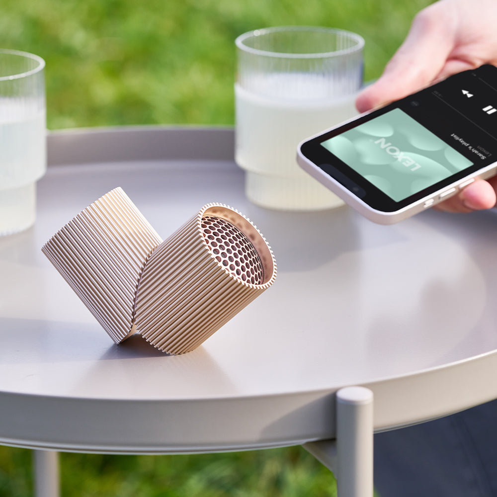 Lexon Ray Set Of Magnetic Bluetooth Speakers - Gold V398-LD-LA132VG3