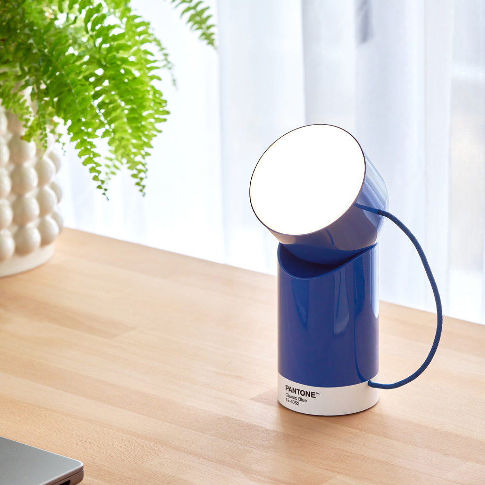 Lexon Orbe Portable Led Lamp With Moving Head PANTONE - Classic Blue V398-LD-LH88PT-B