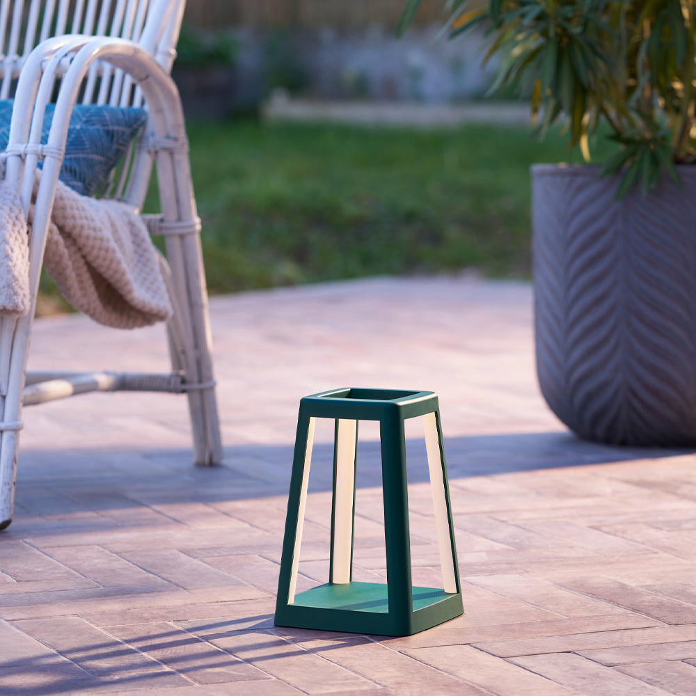 Lexon Lantern Portable Lamp With Built-In Wireless Charger - Green V398-LD-LH94DG1