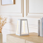Lexon Lantern Portable Lamp With Built-In Wireless Charger - White V398-LD-LH94W