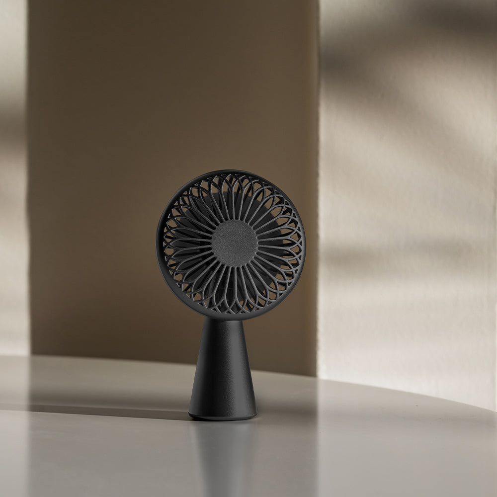 Lexon Wino Mini Portable Fan - Black V398-LD-LL134N