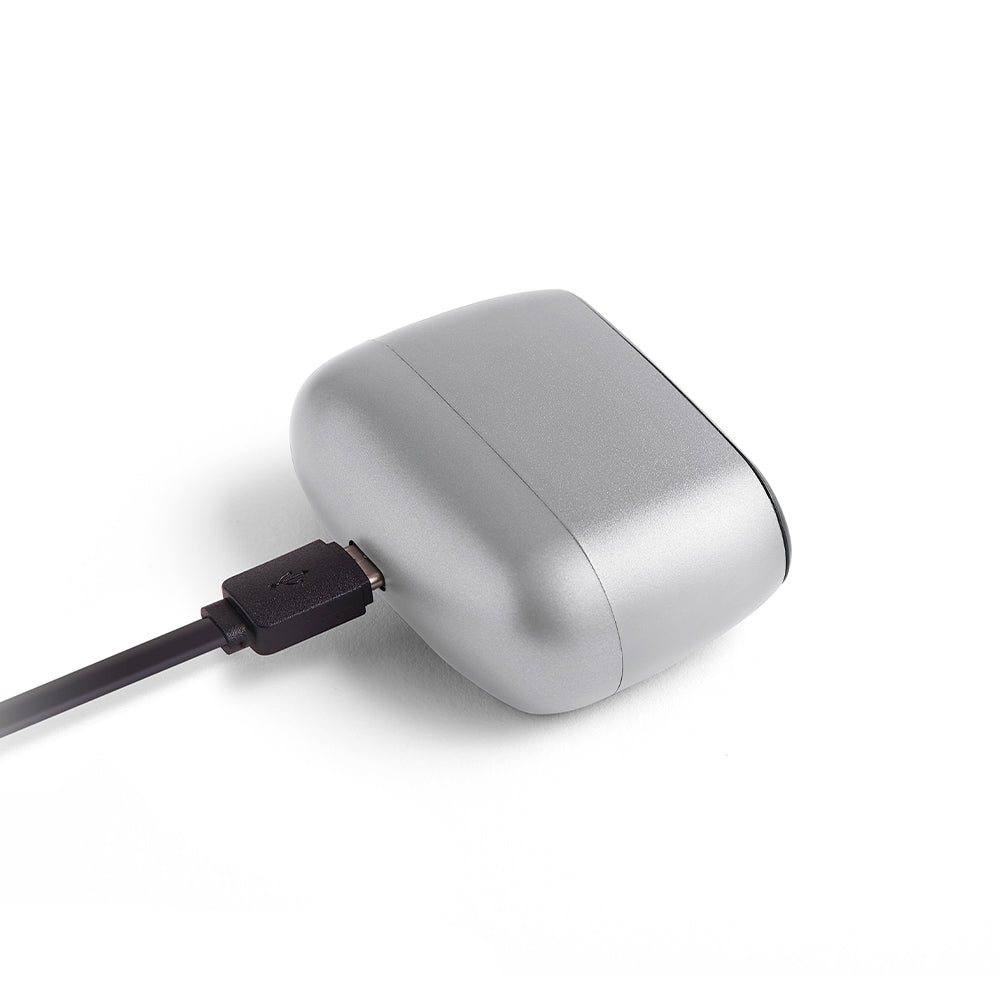 Lexon Minut Mini Alarm Clock - Alu Polish V398-LD-LR154AP