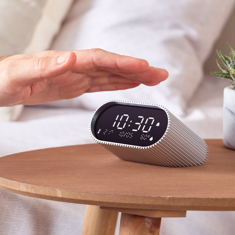 Lexon Ray Clock Lcd Alarm Clock With Temperature / Humidity Display - Alu Polish V398-LD-LR155RA3