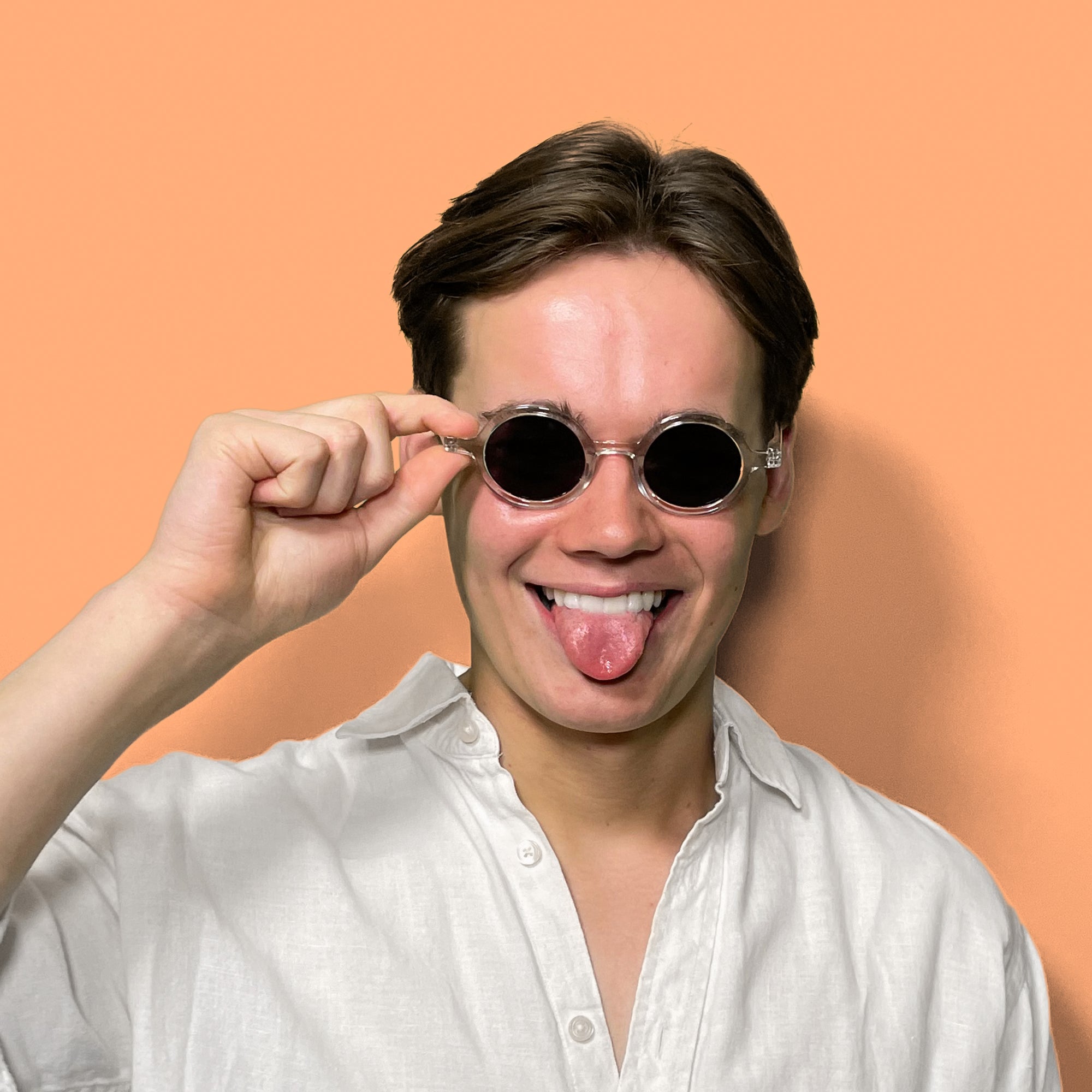 London Mole Moley Sunglasses Transparent / Black V398-LM-SMOL-T-K