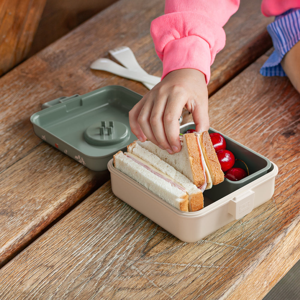 Monbento Mb Sandwich Lunch Box Snacky - Raccoon V398-MO-81014073