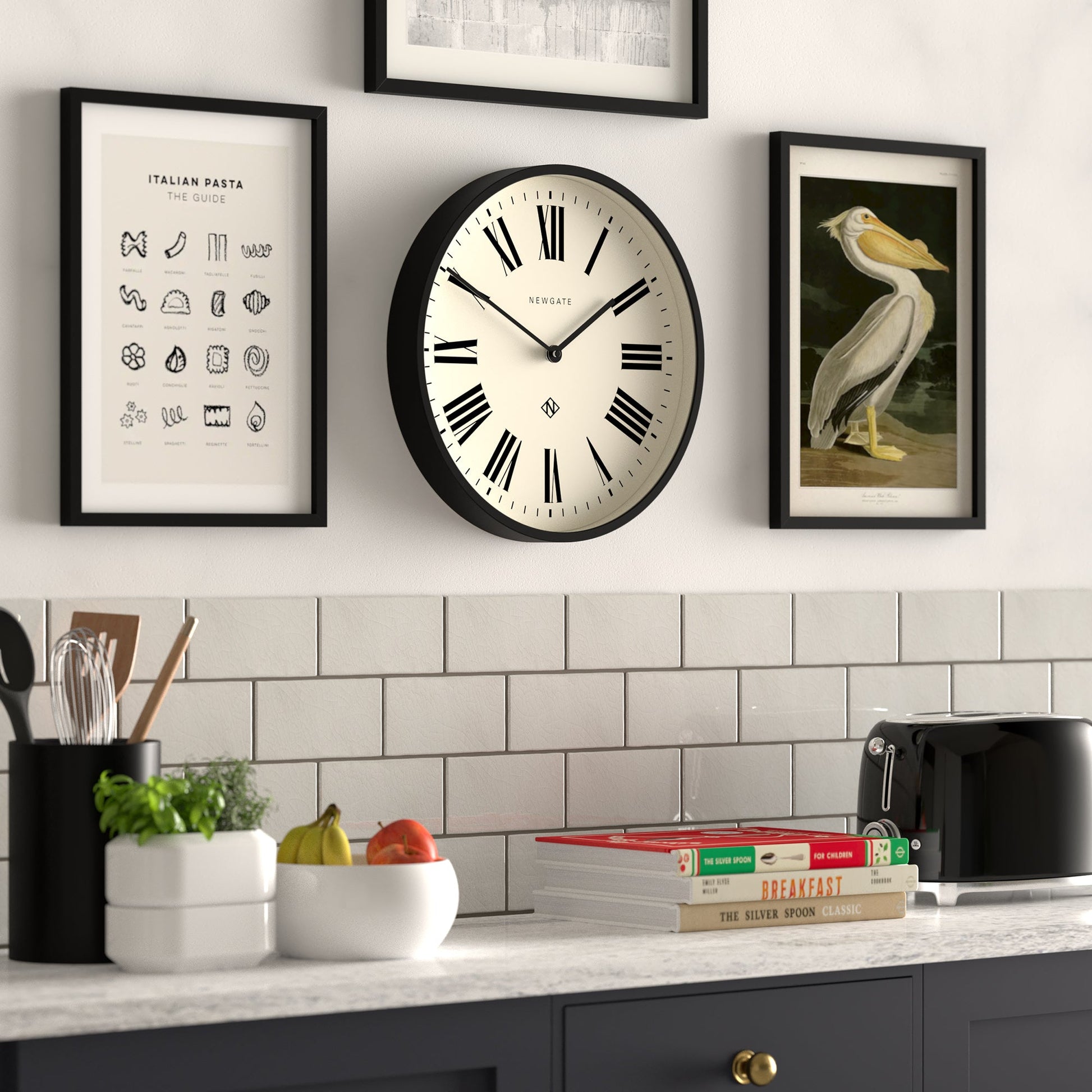 Newgate Number Three Italian Black V398-NGNUMTHR148K