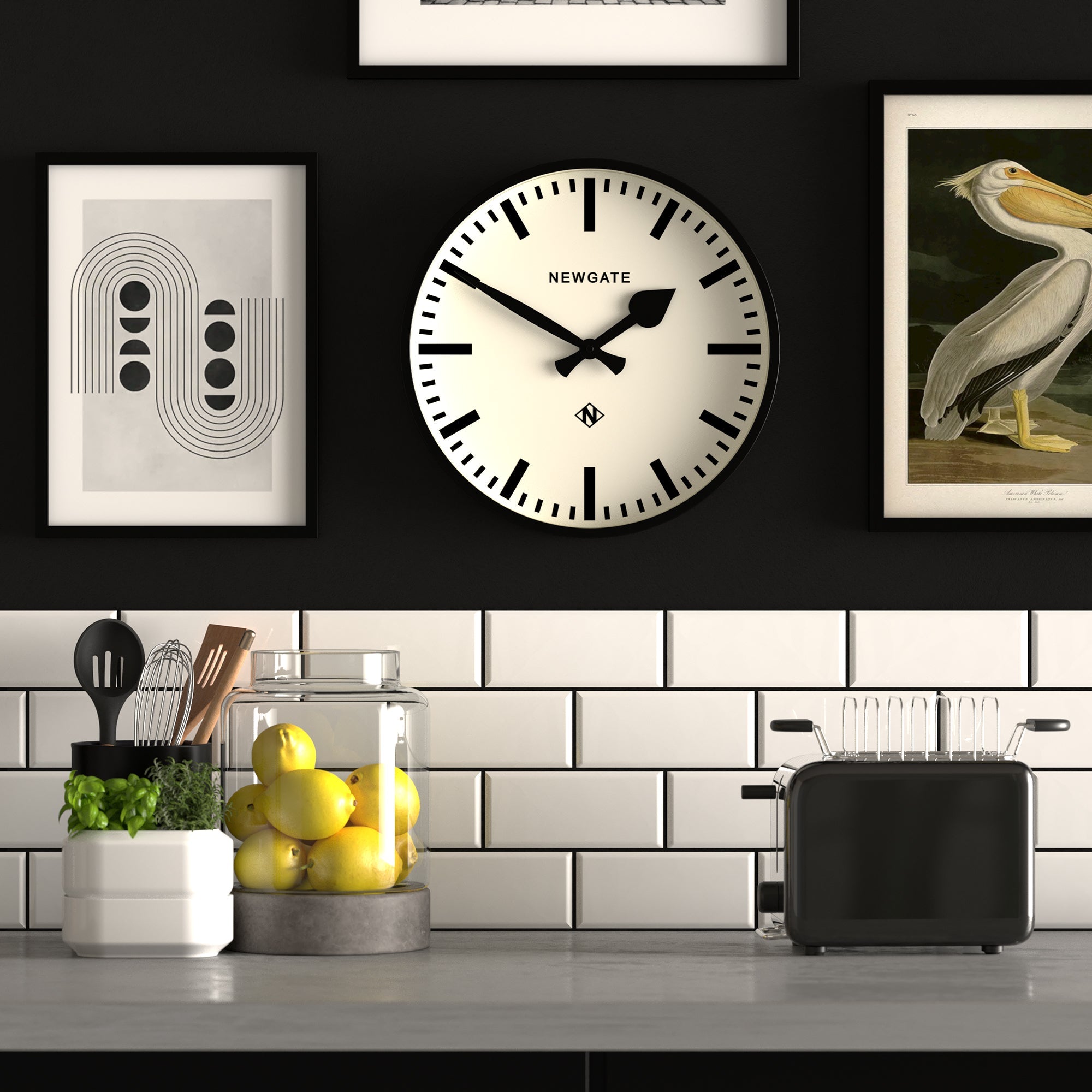 Newgate Railway Clock Black V398-NGNUMTHR390K