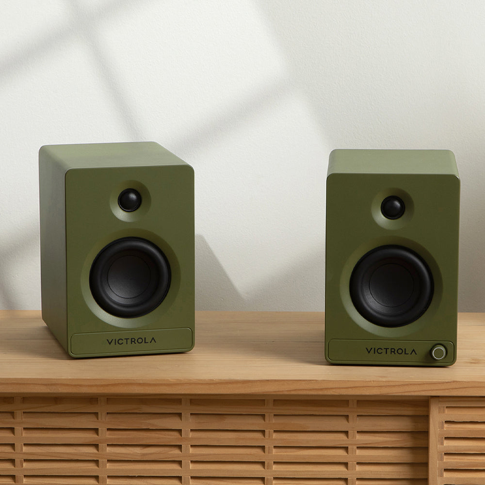 Victrola Automatic Turntable + Victrola Tempo Bookshelf Speakers Bundle - Green V398-VPT-800-GRN-BUN