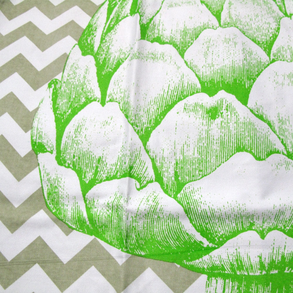 Artichoke 100% Cotton Apron 59 x 80cm V442-ABR-APRON-ARTICHOKE-GREEN-SH