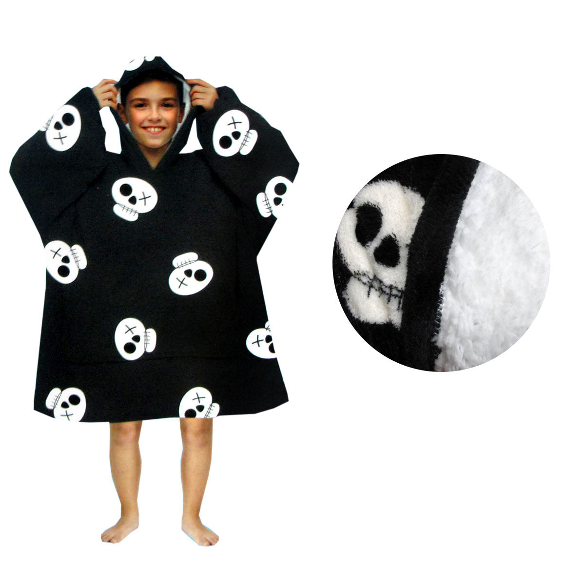 Blanket Hoodie with Sherpa Reverse Black Pirate Skulls V442-ABR-BLANKET-KIDSHOODIESKULLS-BLACK-SH