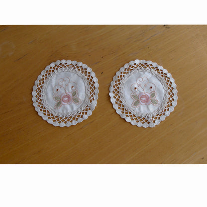 Set of 2 Embroidered Doilies Floral 10 V442-ABR-TABLEPLACEMAT-FLORAL10-CREAM-RD
