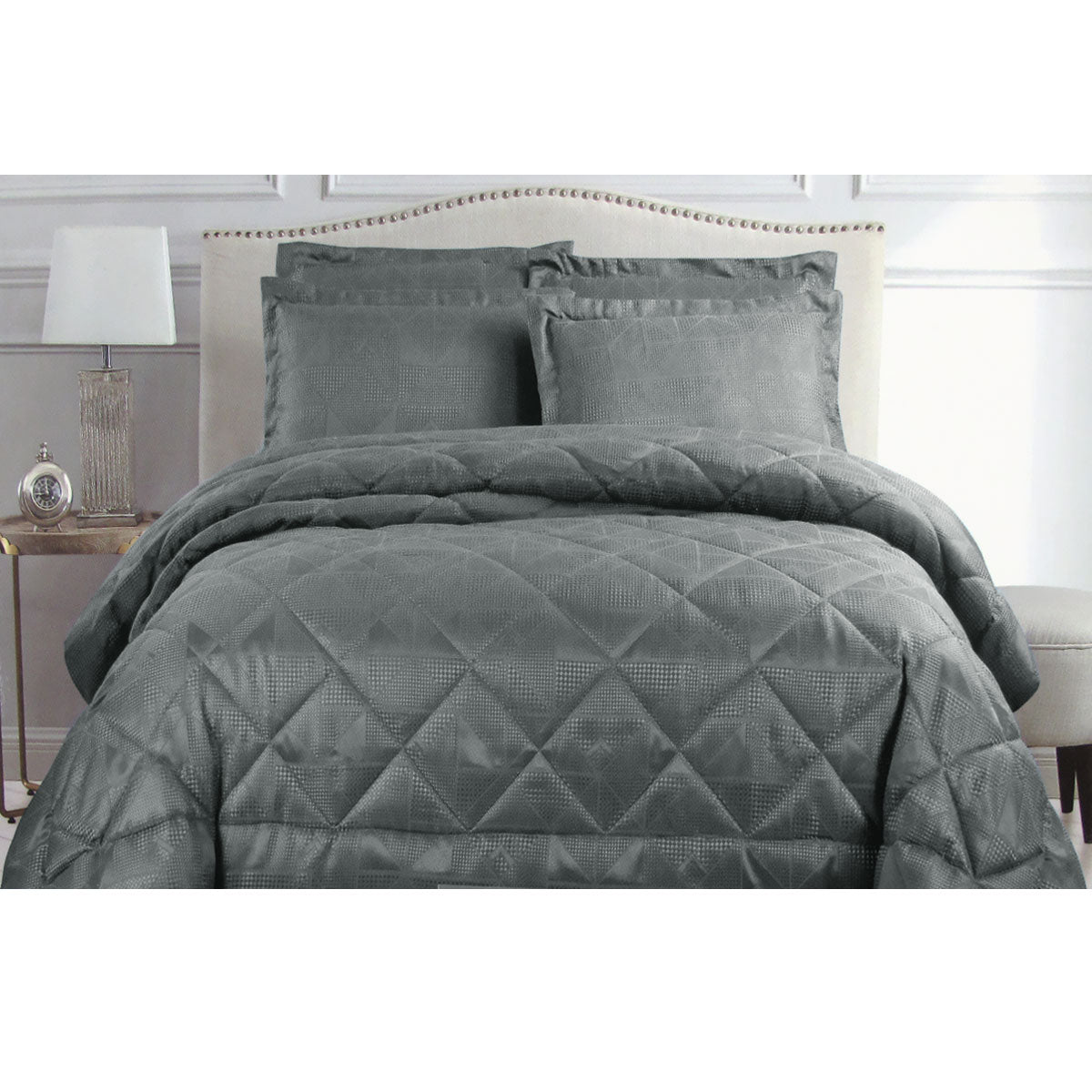 Hotel Living Eli Jacquard Comforter Set King Charcoal V442-ATX-COMFORTER-ELIJACQUARD-CHARCOAL-KI