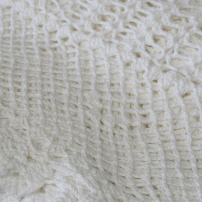 White Knitted Crochet Cotton Tablecloth Square 137 x 137 cm Scalloped Edging 4-Seater V442-ATX-TABLEC-CROCHETCOTTON-WHITE-SQ