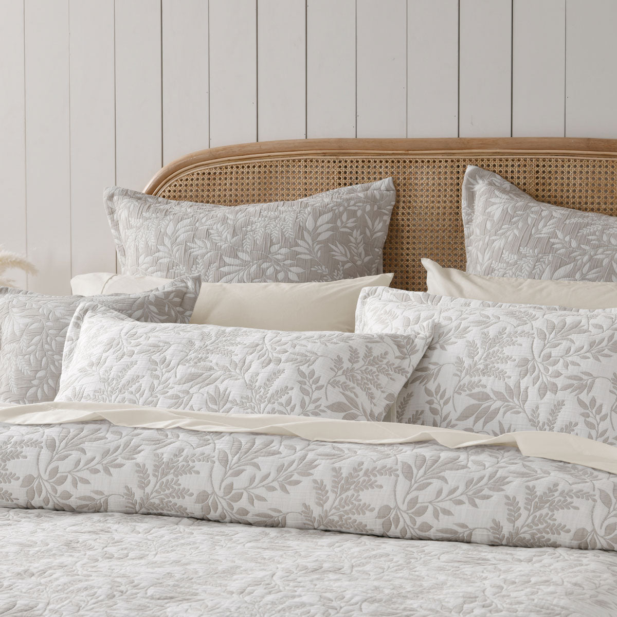 Bianca Ameila Stone Jacquard Quilted Foliage Bedspread Set Queen V442-BCA-BEDSPREAD-AMEILA-STONE-QS