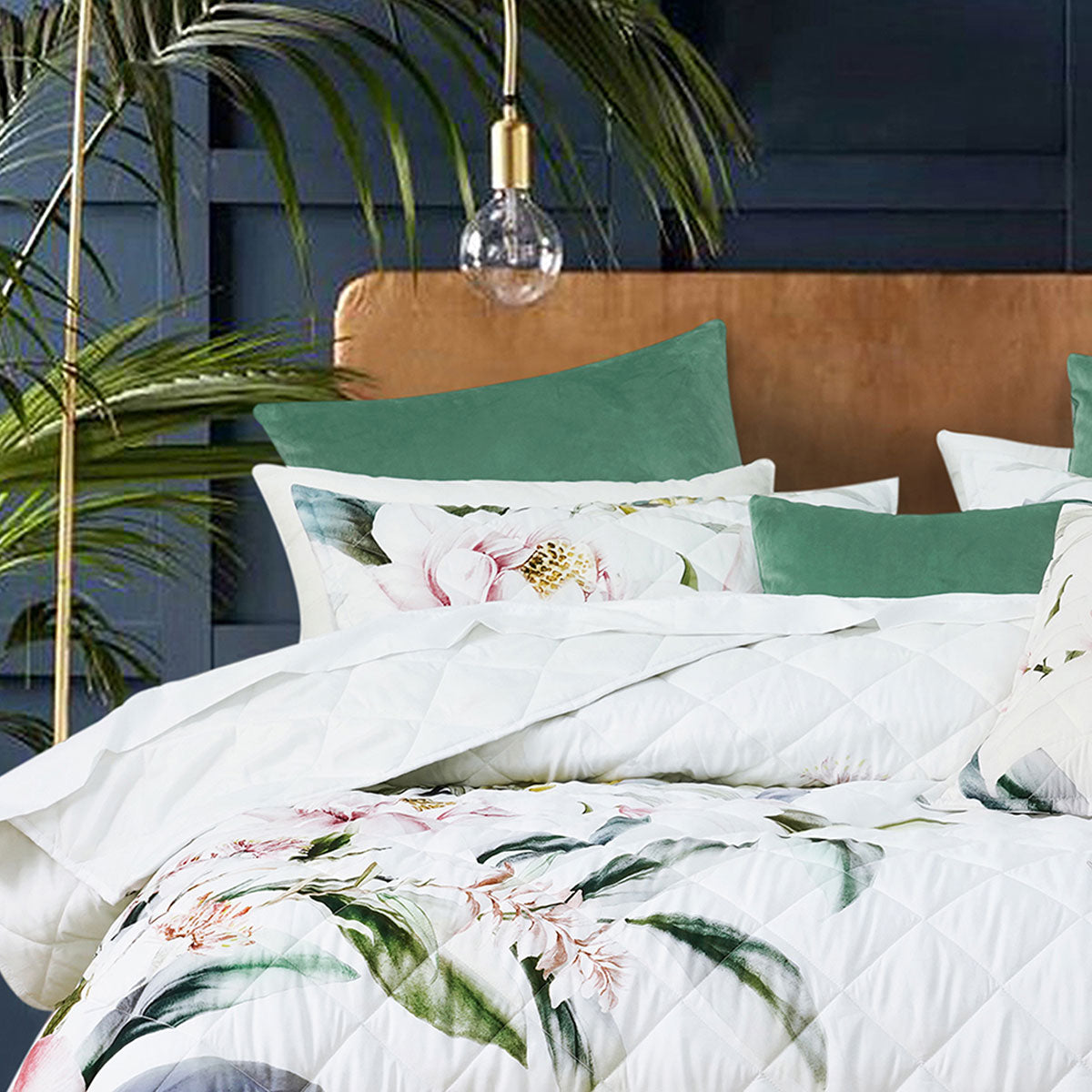 Bianca Indi White Polyester Coverlet Set Super King V442-BCA-COVERLETS-INDI-WHITE-SK