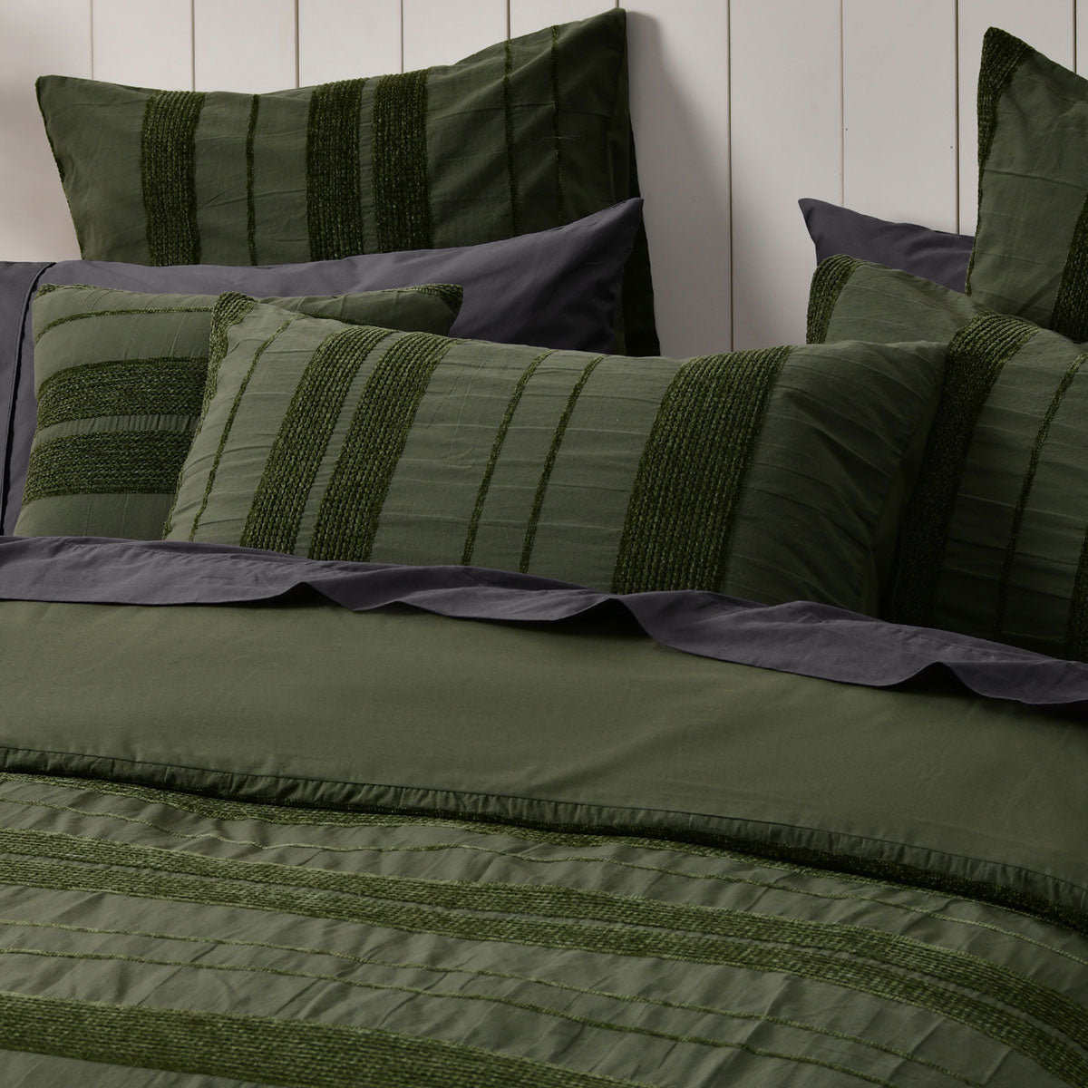 Bianca Avery Forest Chenille Striped Quilt Cover Set Queen V442-BCA-QUILTCS-AVERY-FOREST-QS