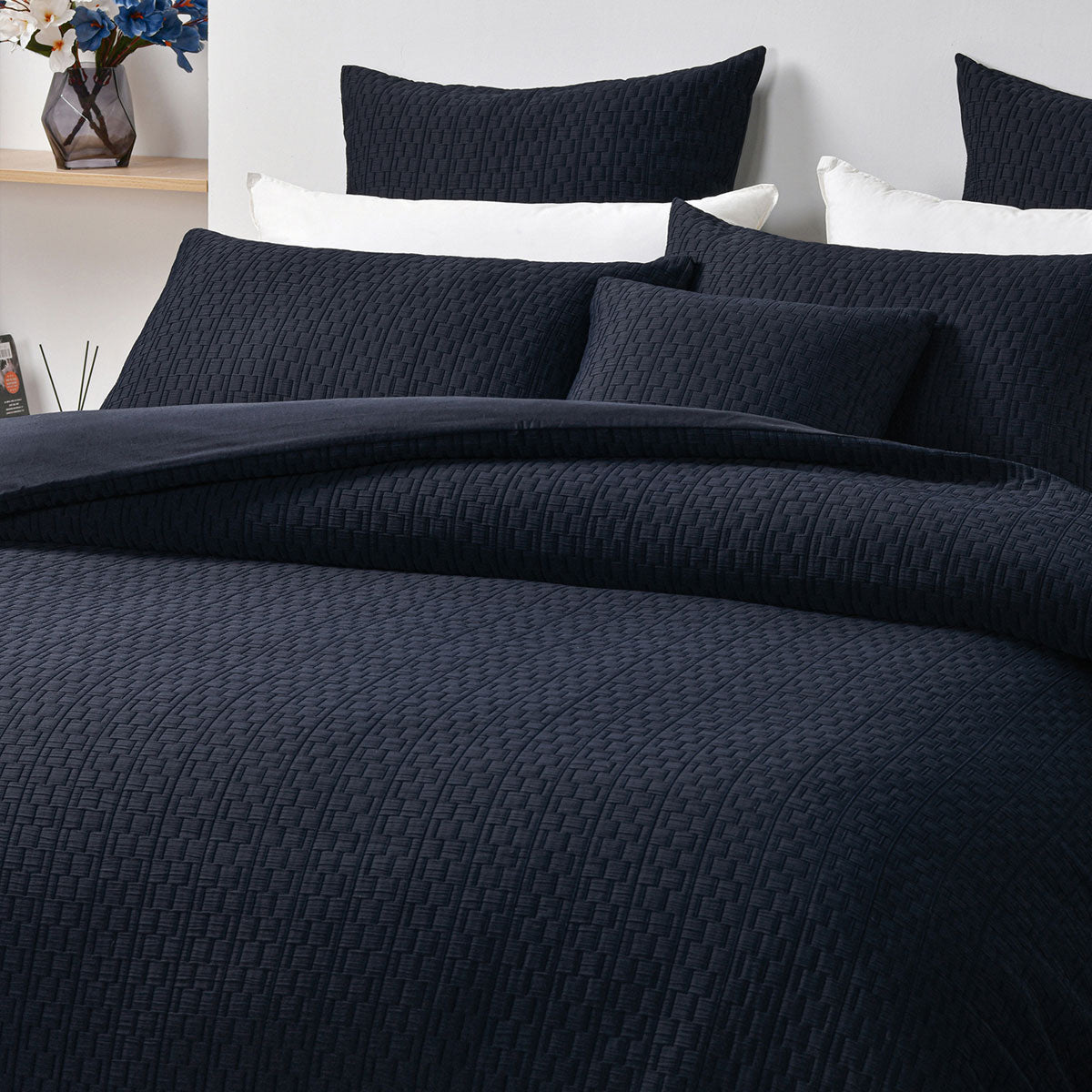 Bianca Burleigh Ink Jacquard Quilt Cover Set King V442-BCA-QUILTCS-BURLEIGH-INK-KI