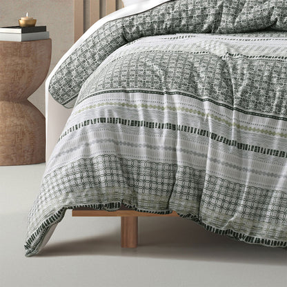 Bianca Drake Green Cotton Sateen Quilt Cover Set King V442-BCA-QUILTCS-DRAKE-GREEN-KI