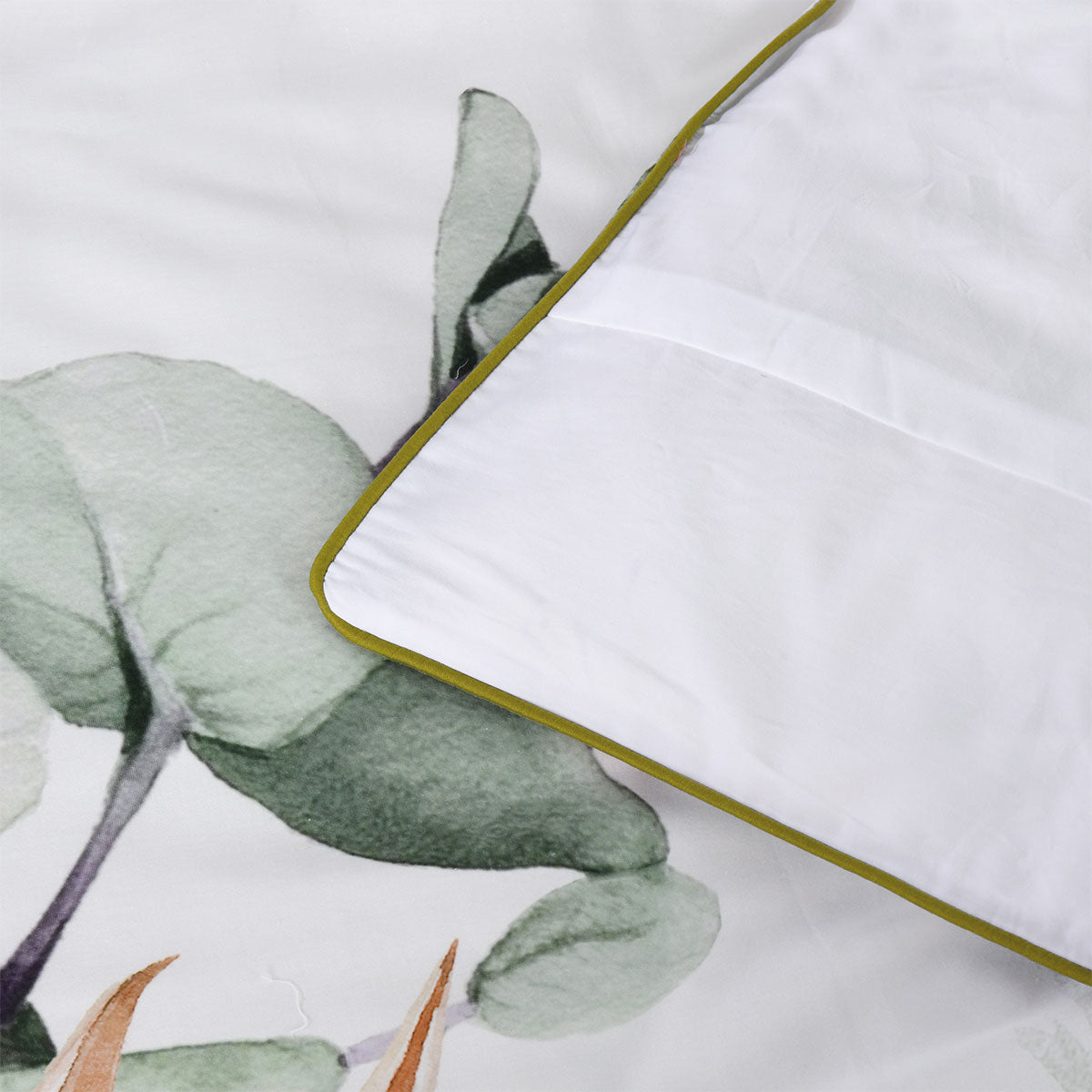 Bianca Helensvale White Floral Cotton Sateen Quilt Cover Set Super King V442-BCA-QUILTCS-HELENSVALE-WHITE-SK