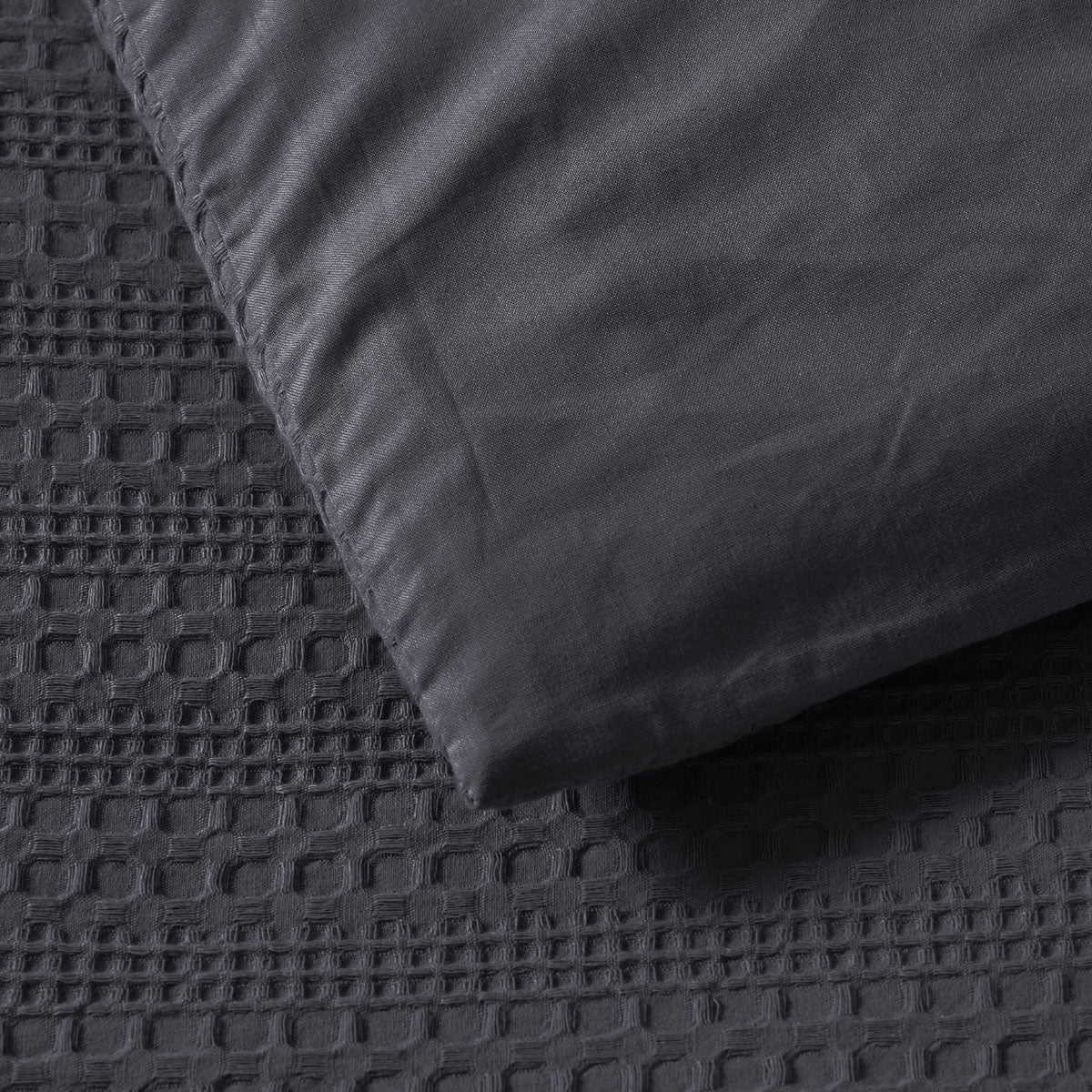 Bianca Kahlani Charcoal Waffle Quilt Cover Set King V442-BCA-QUILTCS-KAHLANI-CHARCOAL-KI