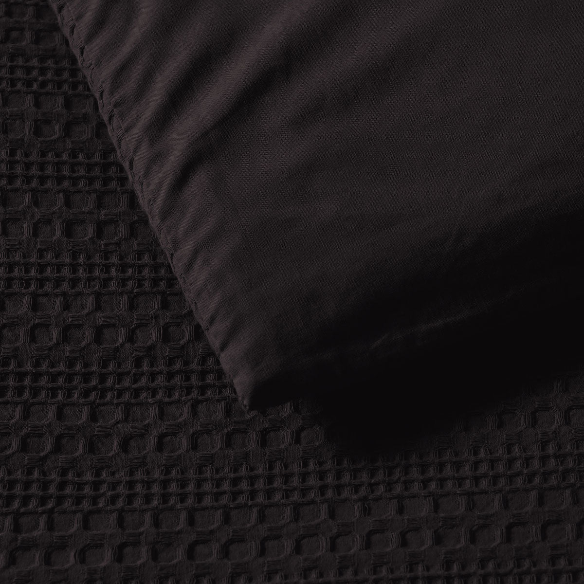 Bianca Kahlani Chocolate Waffle Quilt Cover Set Super King V442-BCA-QUILTCS-KAHLANI-CHOCOLATE-SK