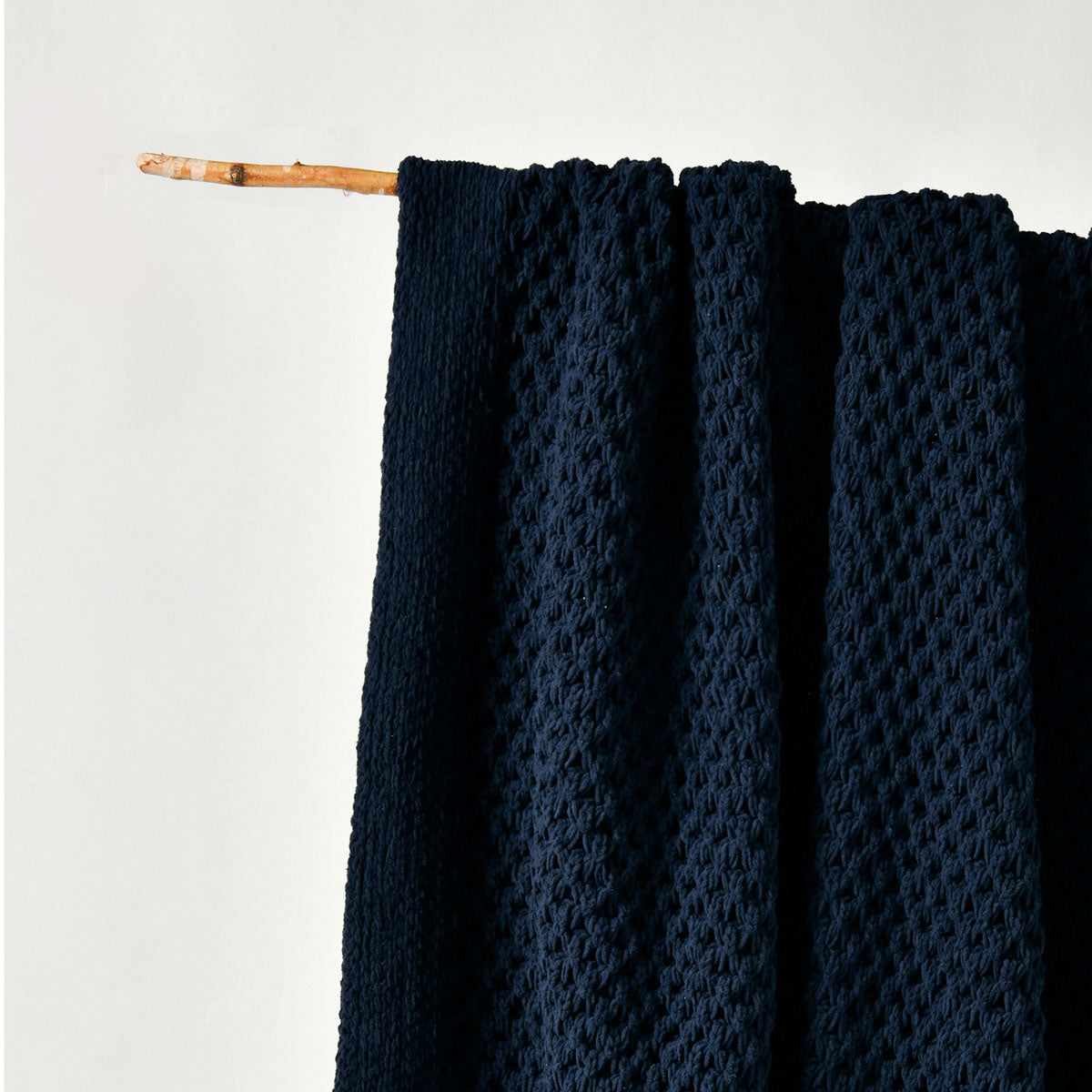 Bianca Sofala Indigo Polyester Chenille Throw Rug 130 x 170 cm V442-BCA-THROW-SOFALA-INDIGO-RE