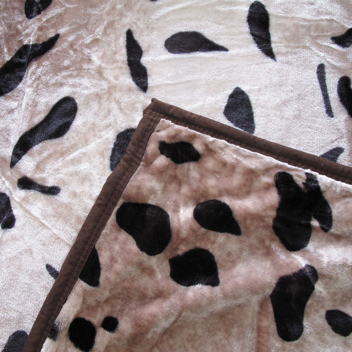 675gsm 2 Ply Animal Print Faux Mink Blanket Queen 200x240 cm Jaguar V442-BZO-BLANKET-675ANIMALJAGUAR-TAUPE-QS
