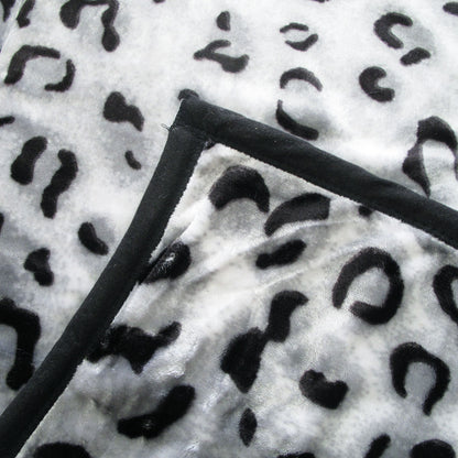 675gsm 2 Ply Animal Print Faux Mink Blanket Queen 200x240 cm Snow Leopard V442-BZO-BLANKET-675ANIMALLEOPARD-SNOW-QS