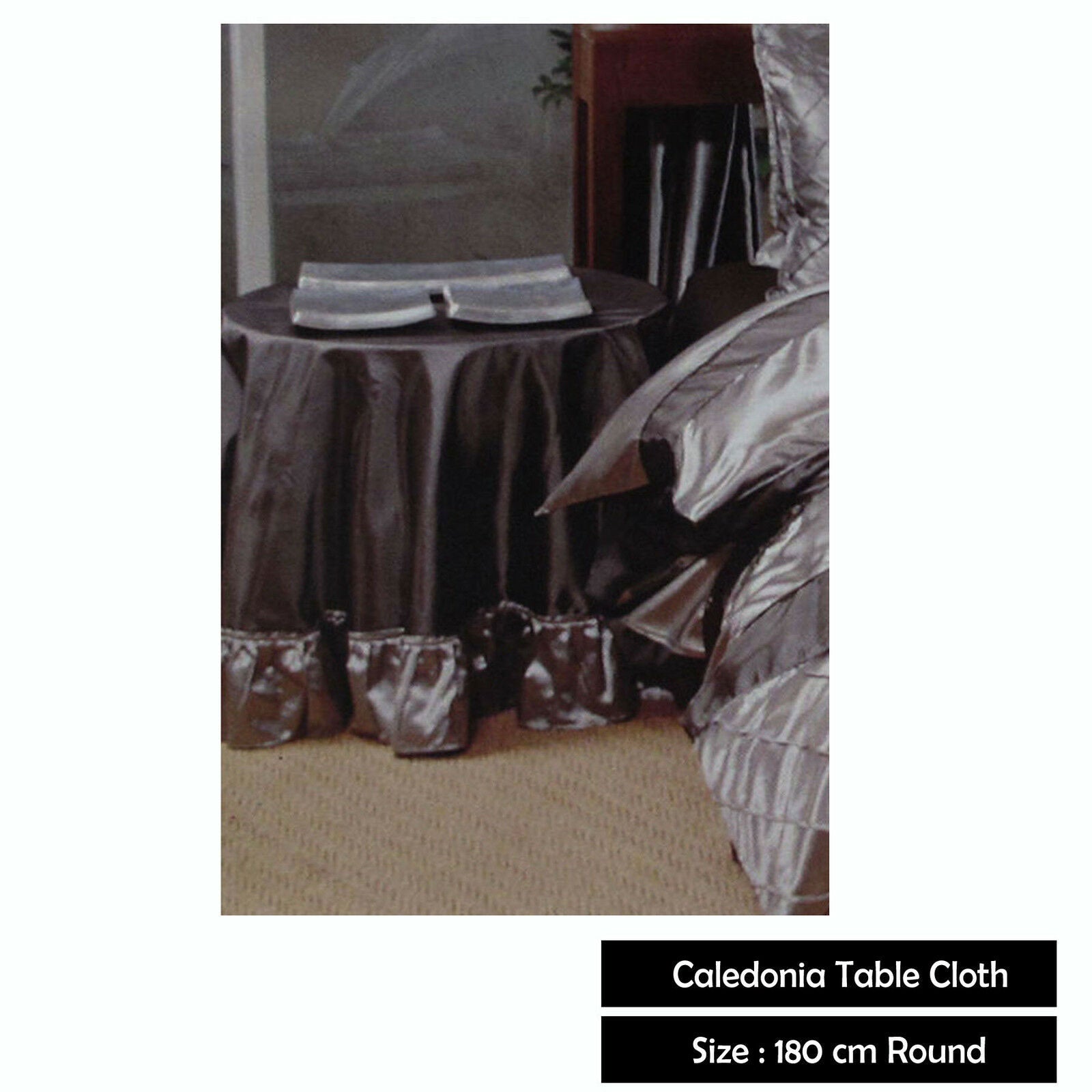 Boudoir Caledonia Black Silver Round Tablecloth V442-END-TABLEC-CALEDONIA-BLACK-RD