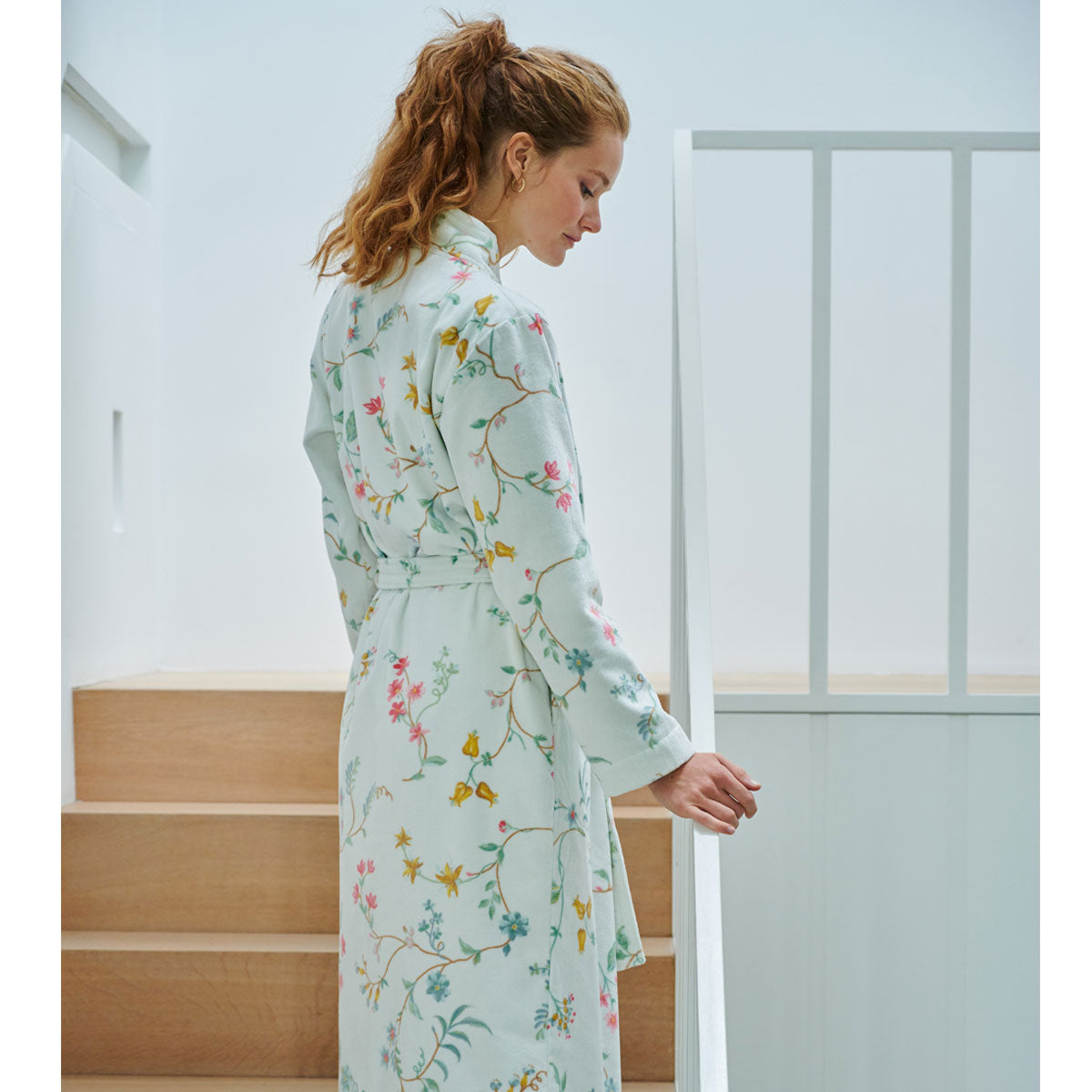 PIP Studio Les Fleurs Cotton Bath Robe White M V442-HIN-BATHROBE-LESFLEURS-WHITE-M