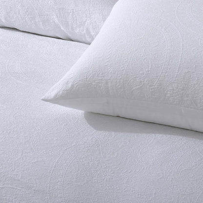 Accessorize Elma White Jacquard Quilt Cover Set King V442-HIN-QUILTCS-ELMA-WHITE-KI