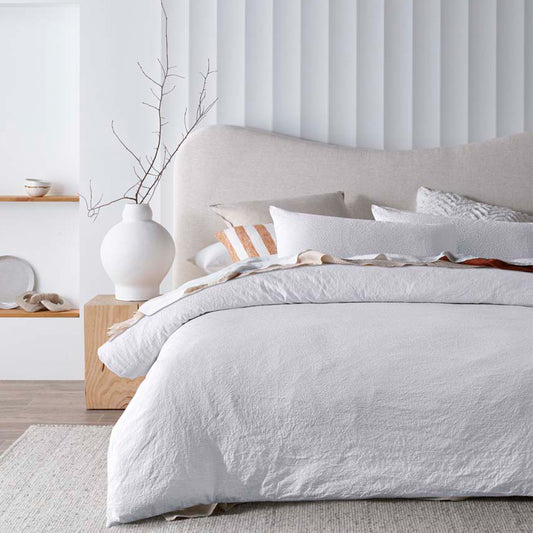 Accessorize Elma White Jacquard Quilt Cover Set Queen V442-HIN-QUILTCS-ELMA-WHITE-QS