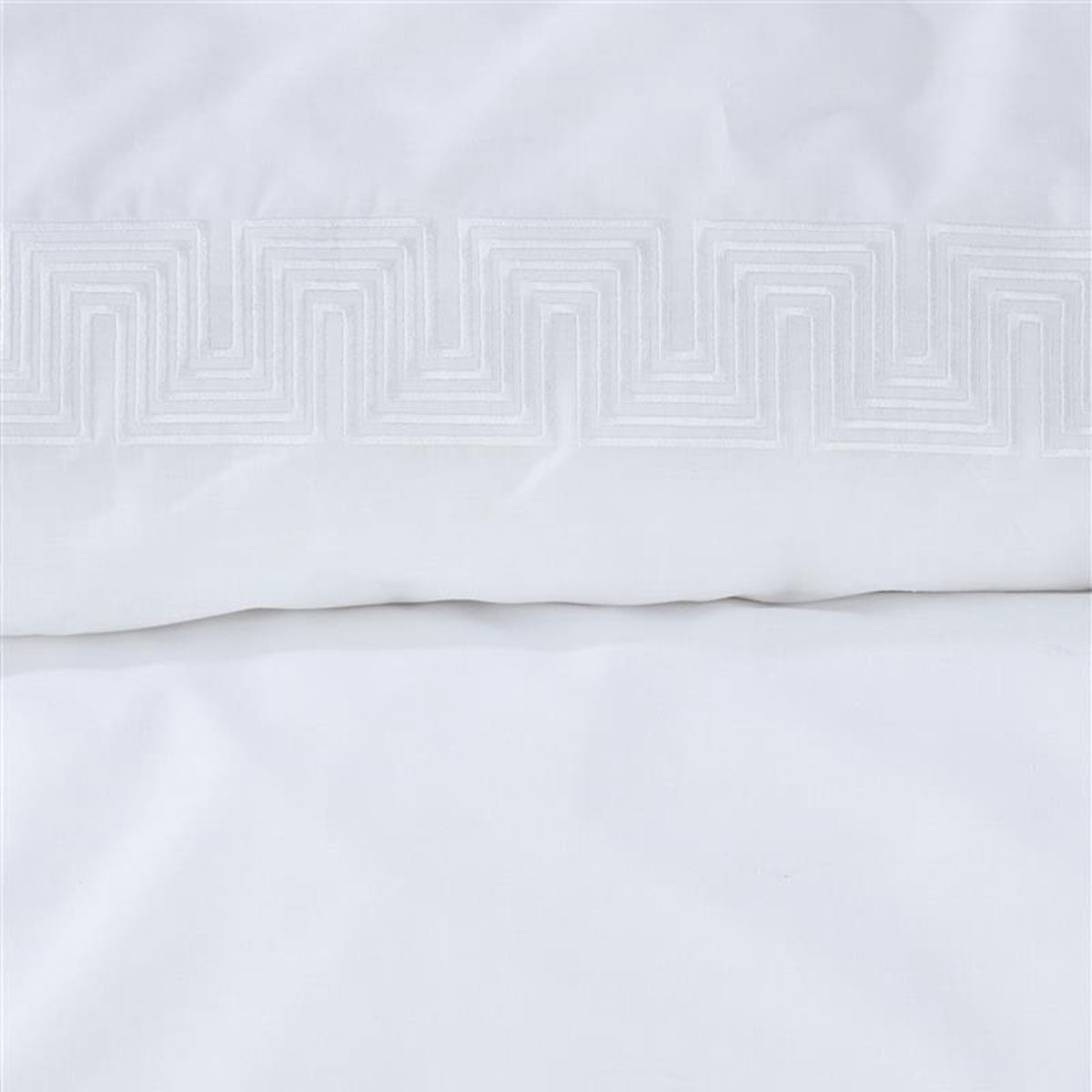 Riviera Maison Elowen White Cotton Quilt Cover Set King V442-HIN-QUILTCS-ELOWEN-WHITE-KI