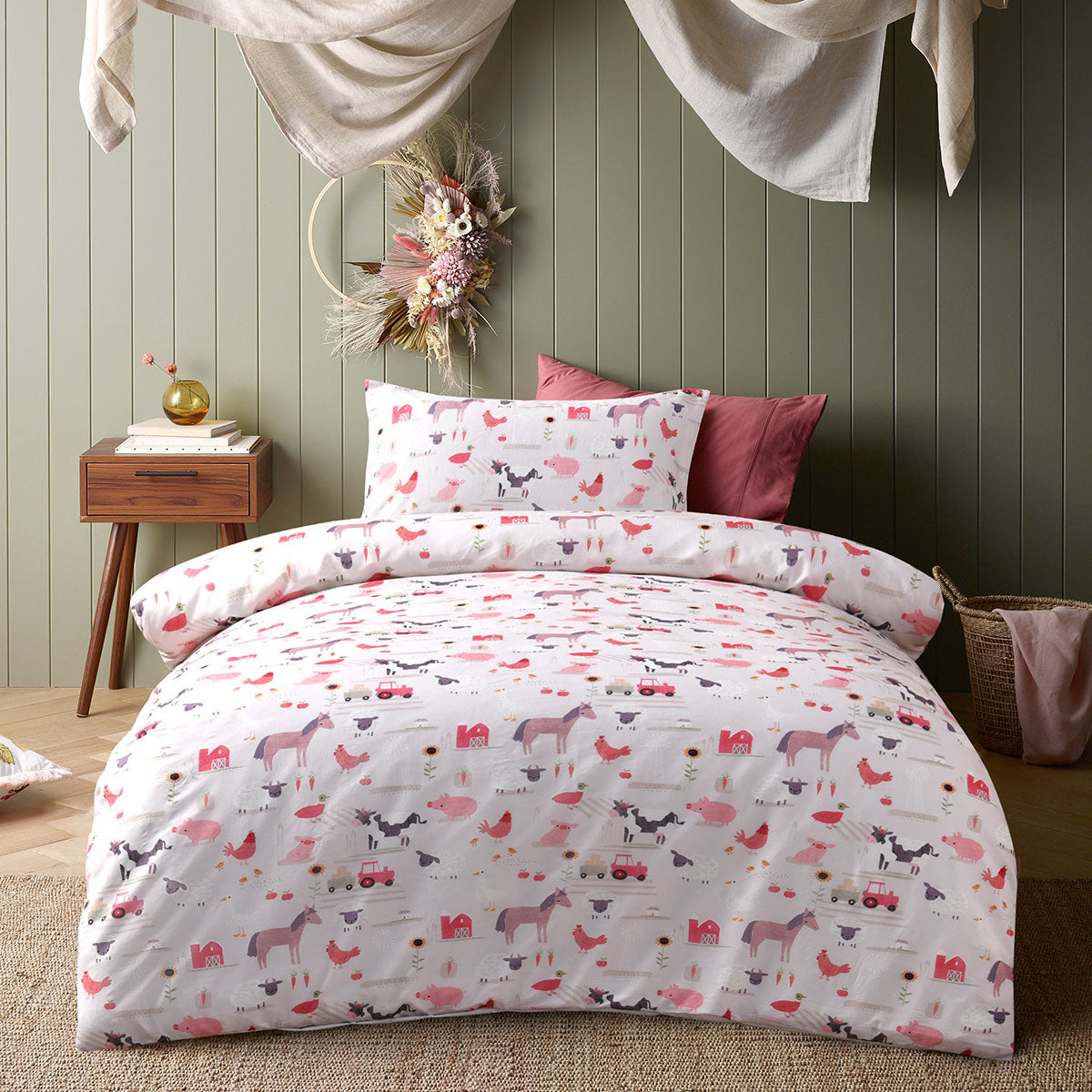Happy Kids Farmyard Friends Washed Quilt Cover Set Double V442-HIN-QUILTCS-FARMYARDFRIENDS-PINK-DS