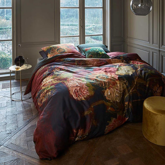 Bedding House Gladioli Red Quilt Cover Set Double V442-HIN-QUILTCS-GLADIOLI-RED-DS