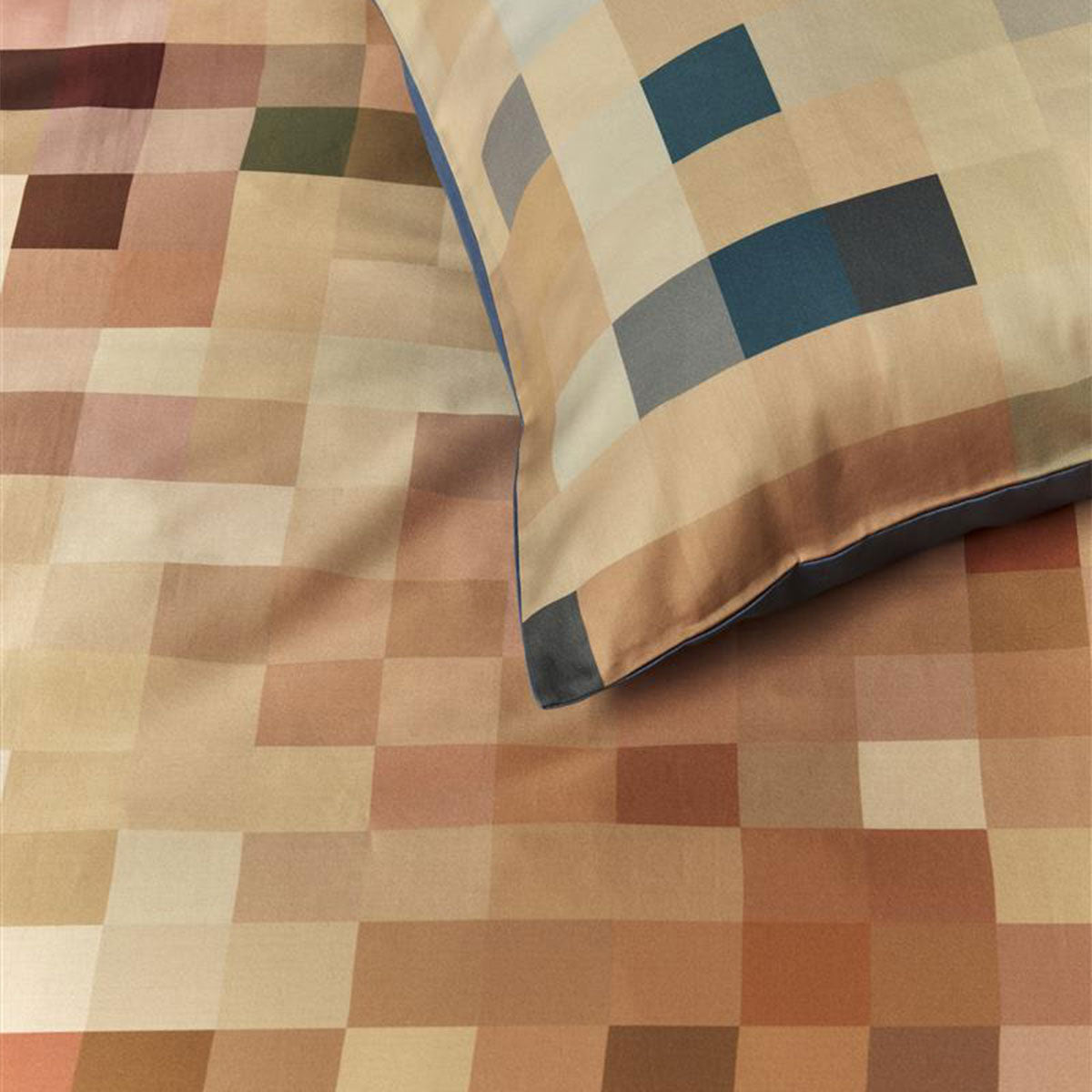 Bedding House Homage Multi Cotton Sateen Quilt Cover Set King V442-HIN-QUILTCS-HOMAGE-MULTI-KI