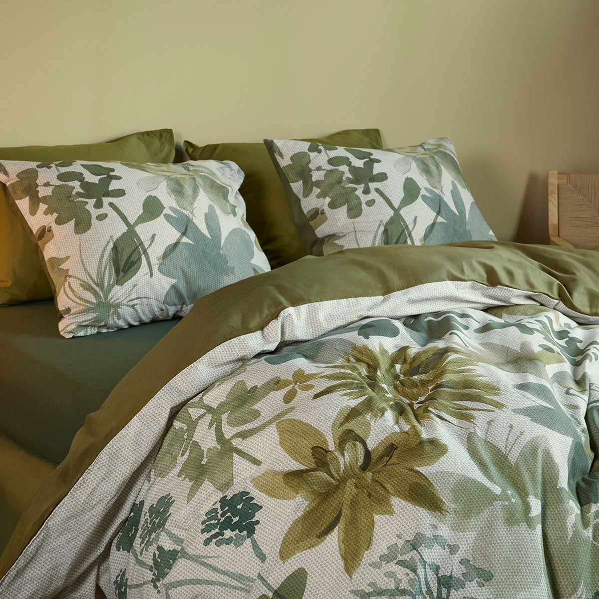 Bedding House Lilian Green 100% Cotton Percale Quilt Cover Set Queen V442-HIN-QUILTCS-LILIAN-GREEN-QS