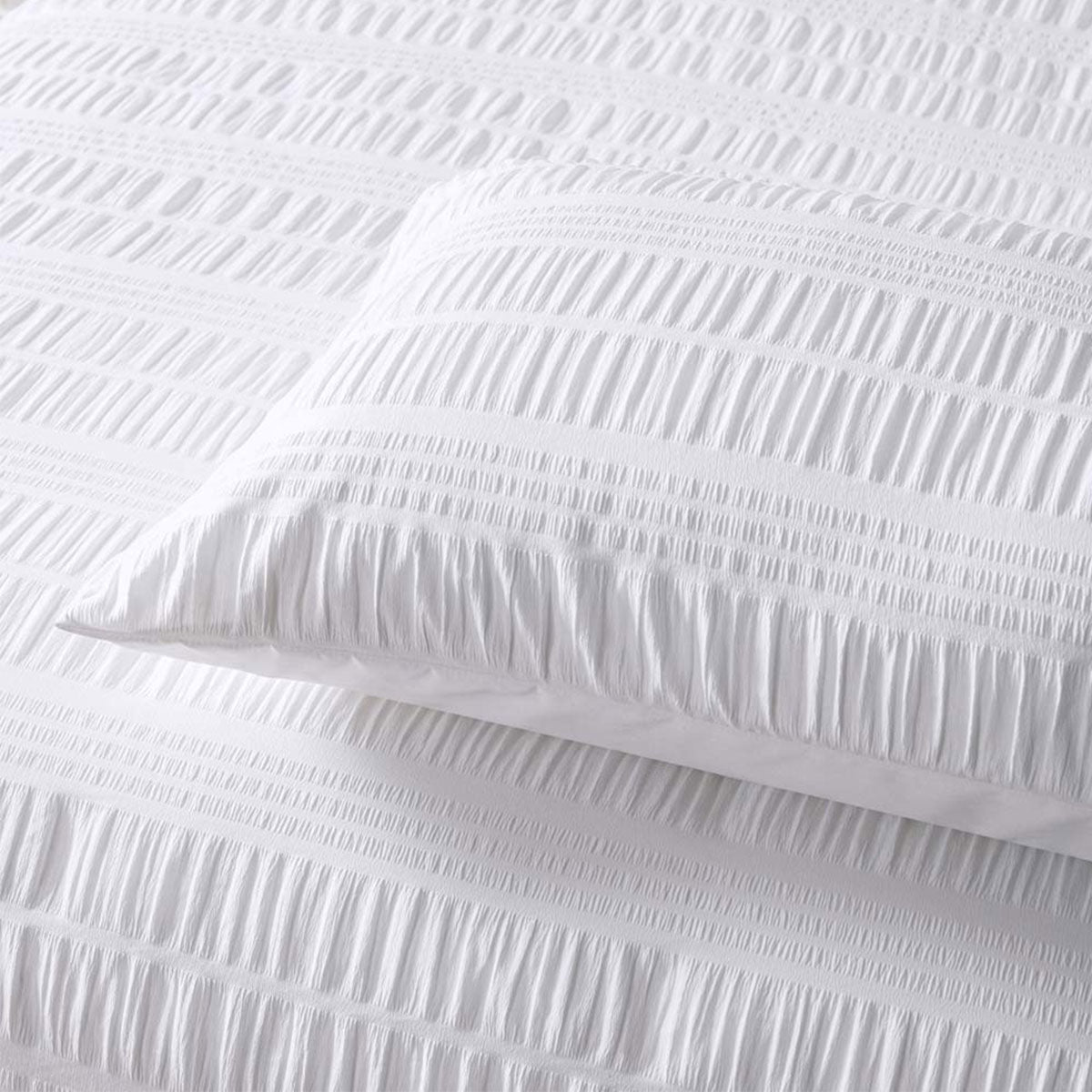 Accessorize Seersucker White Quilt Cover Set King V442-HIN-QUILTCS-SEERSUCKER-WHITE-KI
