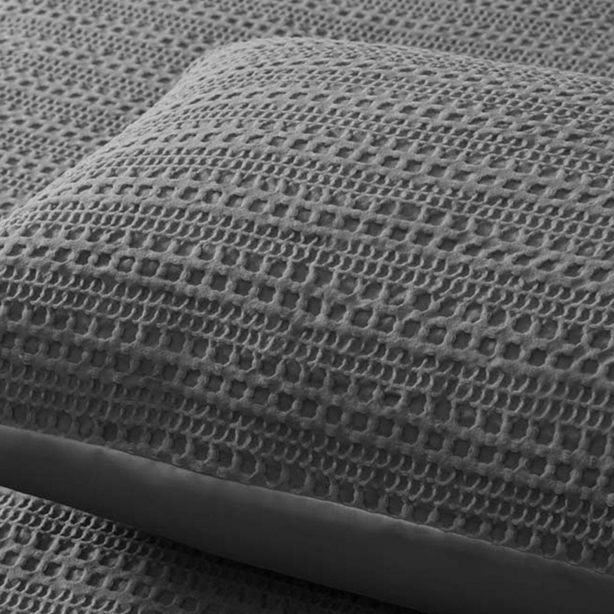 Accessorize Soho Waffle Dark Grey Quilt Cover Set King V442-HIN-QUILTCS-SOHOWAFFLE-DARKGREY-KI