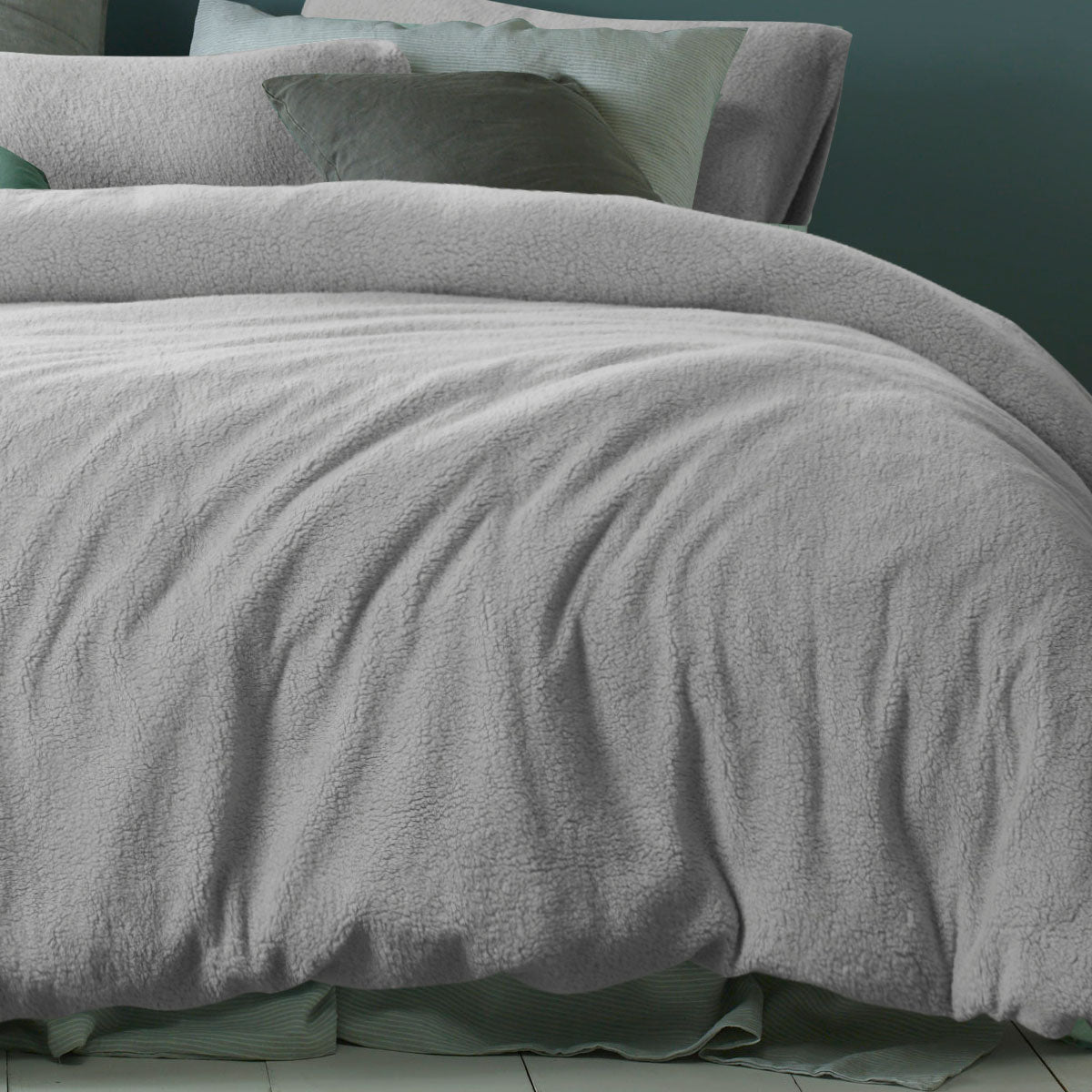 Accessorize Teddy Grey Quilt Cover Set King V442-HIN-QUILTCS-TEDDY-GREY-KI