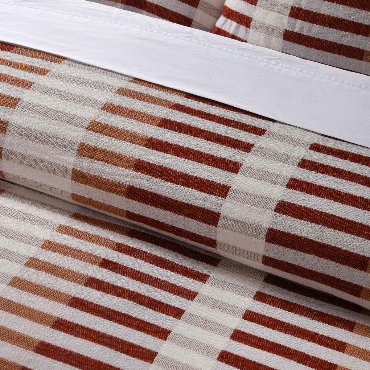Vintage Design Homewares Tempo Red Cotton Jacquard Quilt Cover Set Queen V442-HIN-QUILTCS-TEMPO-RED-QS